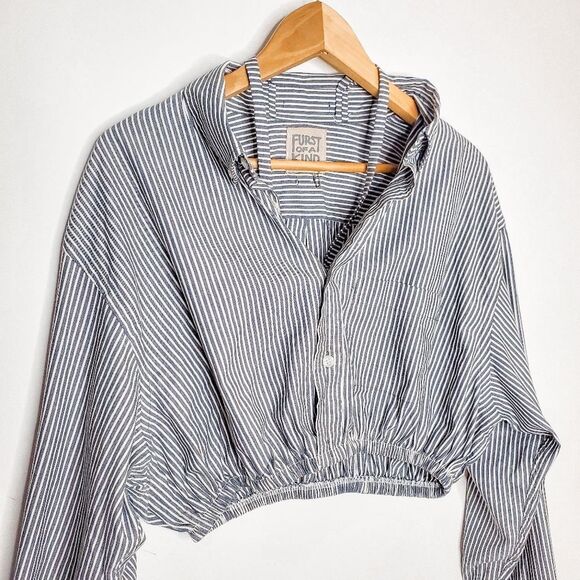Furst of a Kind Reworked Navy Blue White Striped Strappy Button Down Polo Top OS - Picture 2 of 4